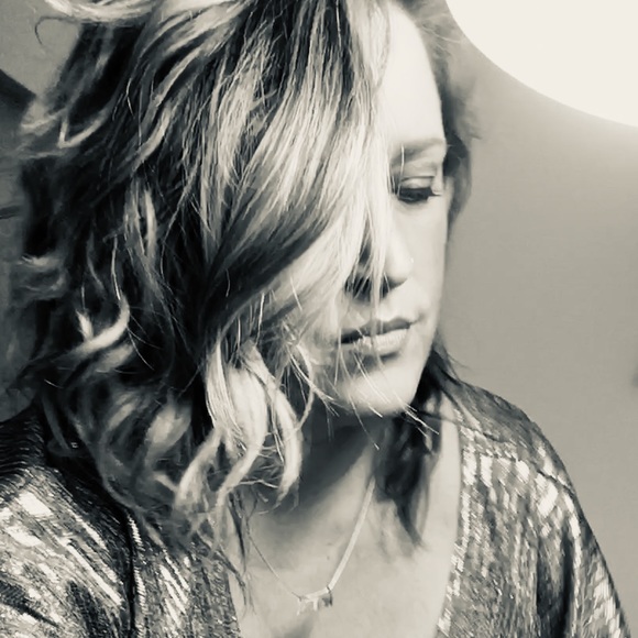 Meet your Posher, L - Picture 1 of 1